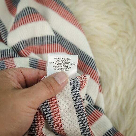 ModCloth Size Medium M Red White Blue Stripe Knot Twist Hem Crew Long Sleeve Top - Picture 6 of 7